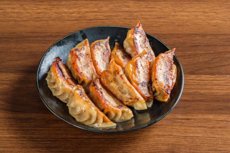 手包み焼き餃子